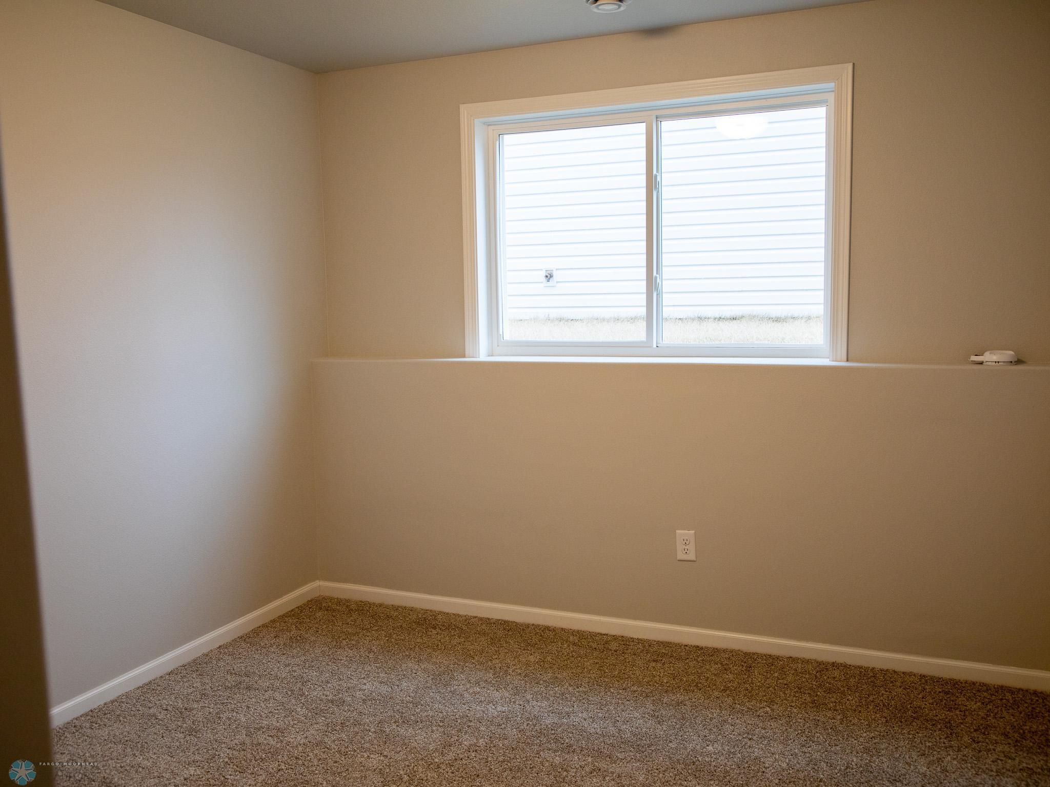 1265 Rachel Drive, West Fargo, North Dakota image 27