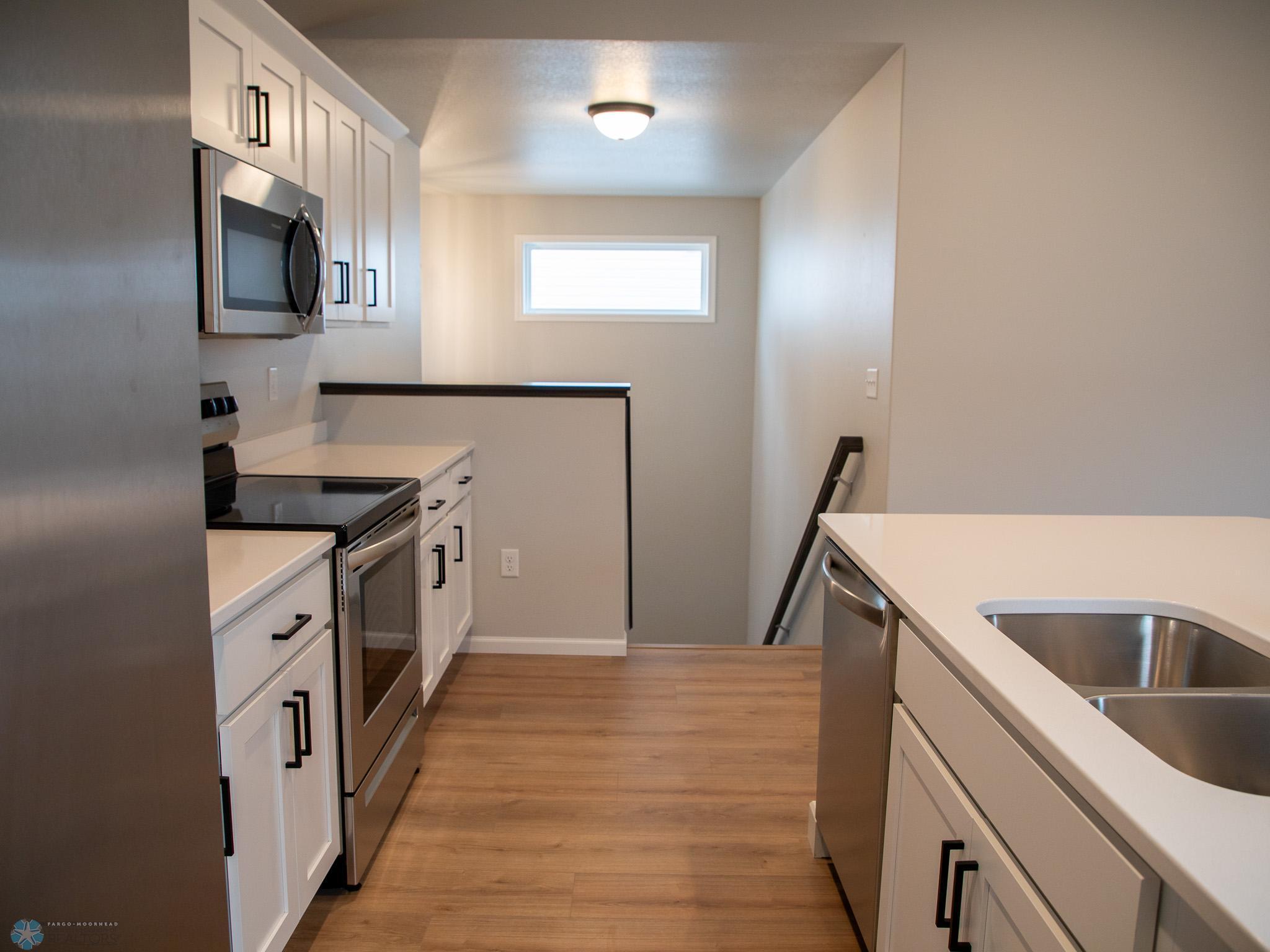 1265 Rachel Drive, West Fargo, North Dakota image 13