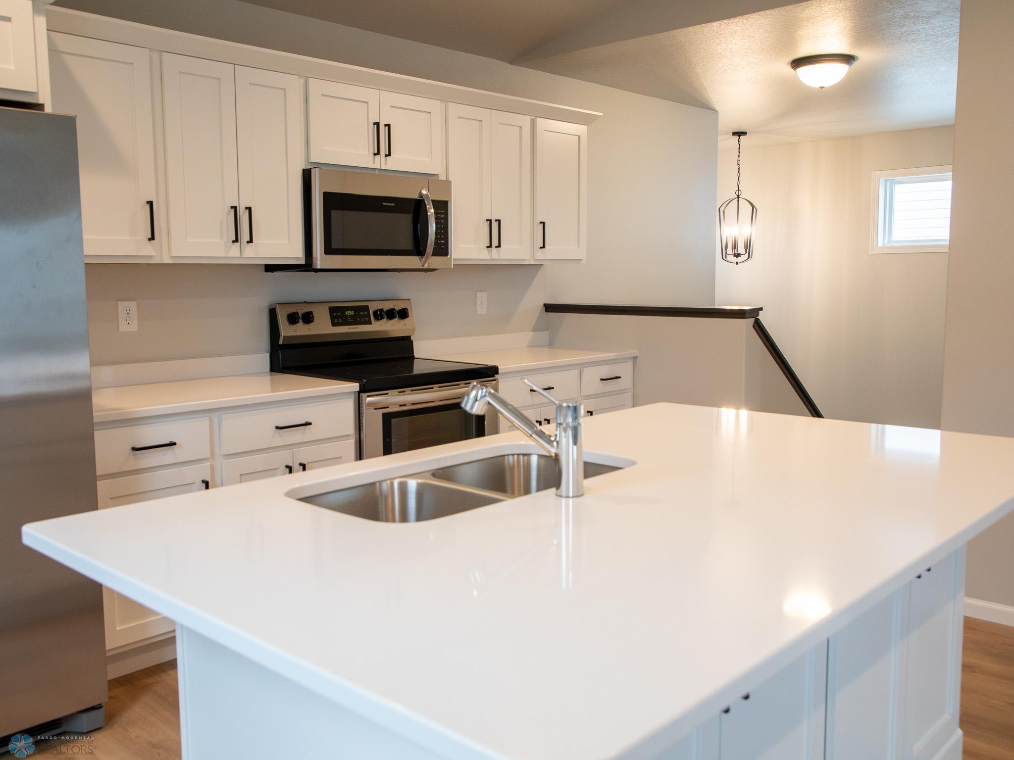 1265 Rachel Drive, West Fargo, North Dakota image 2