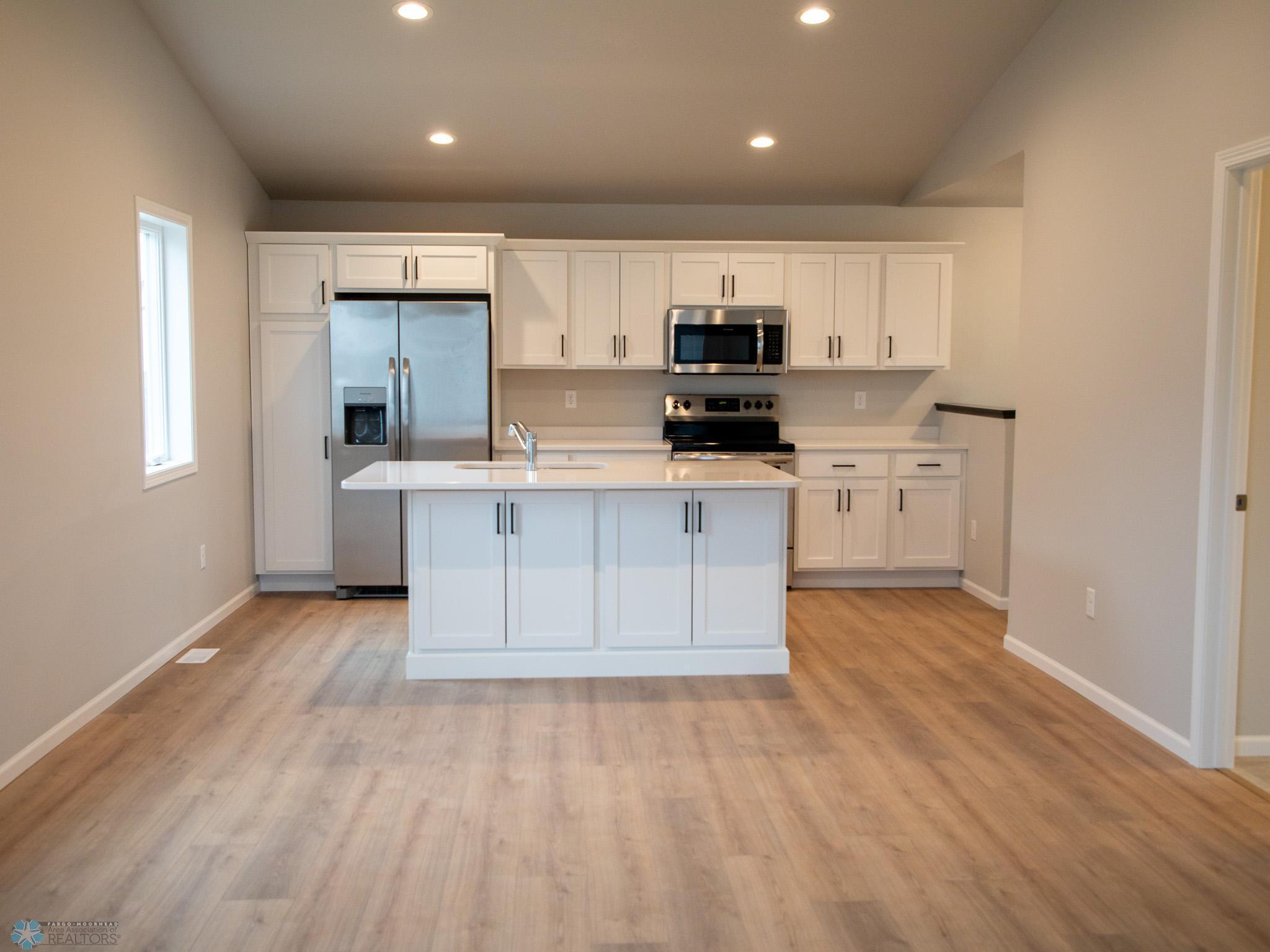 1265 Rachel Drive, West Fargo, North Dakota image 15