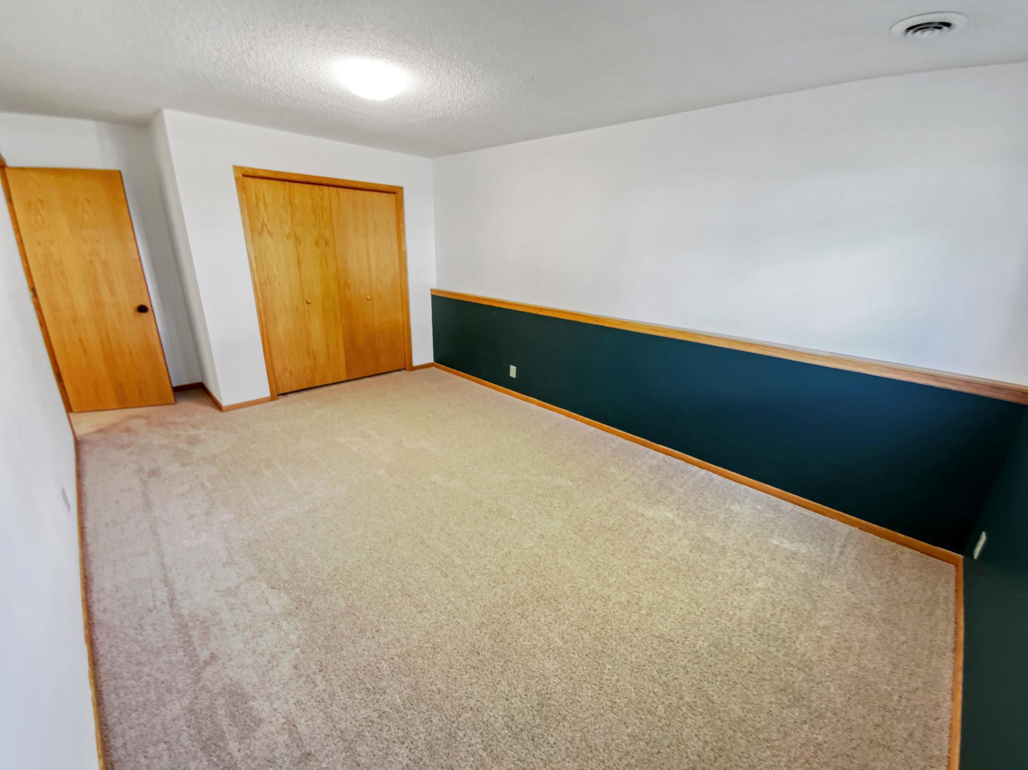 1213 Parkwood Court, Burnsville, Minnesota image 17