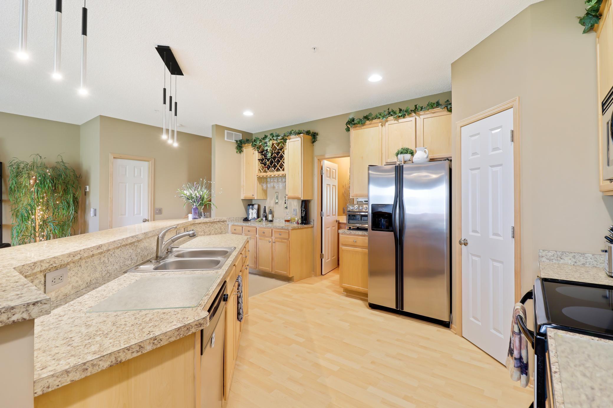 5246 Greenwood Drive, Saint Paul, Minnesota image 11