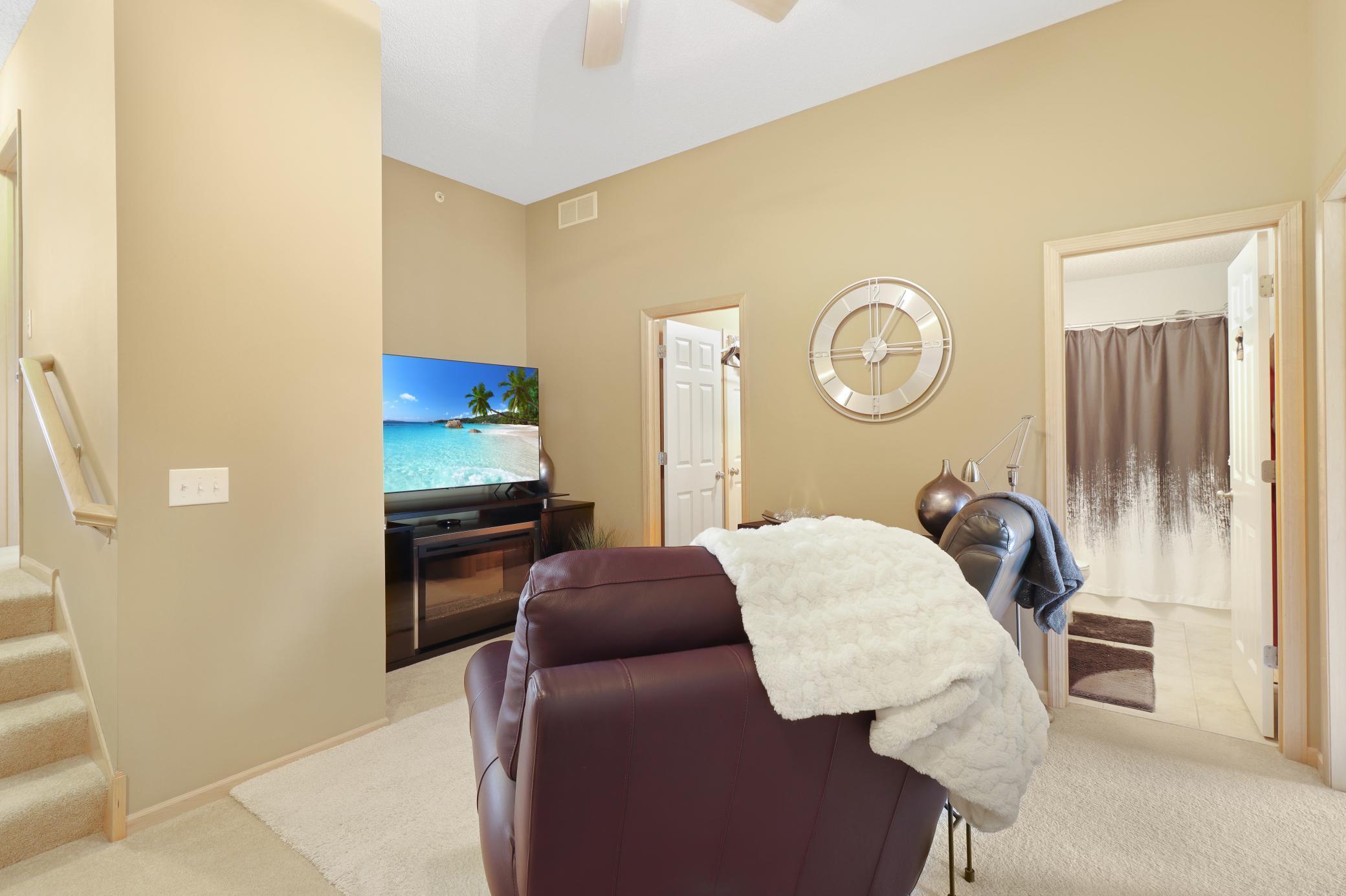 5246 Greenwood Drive, Saint Paul, Minnesota image 18