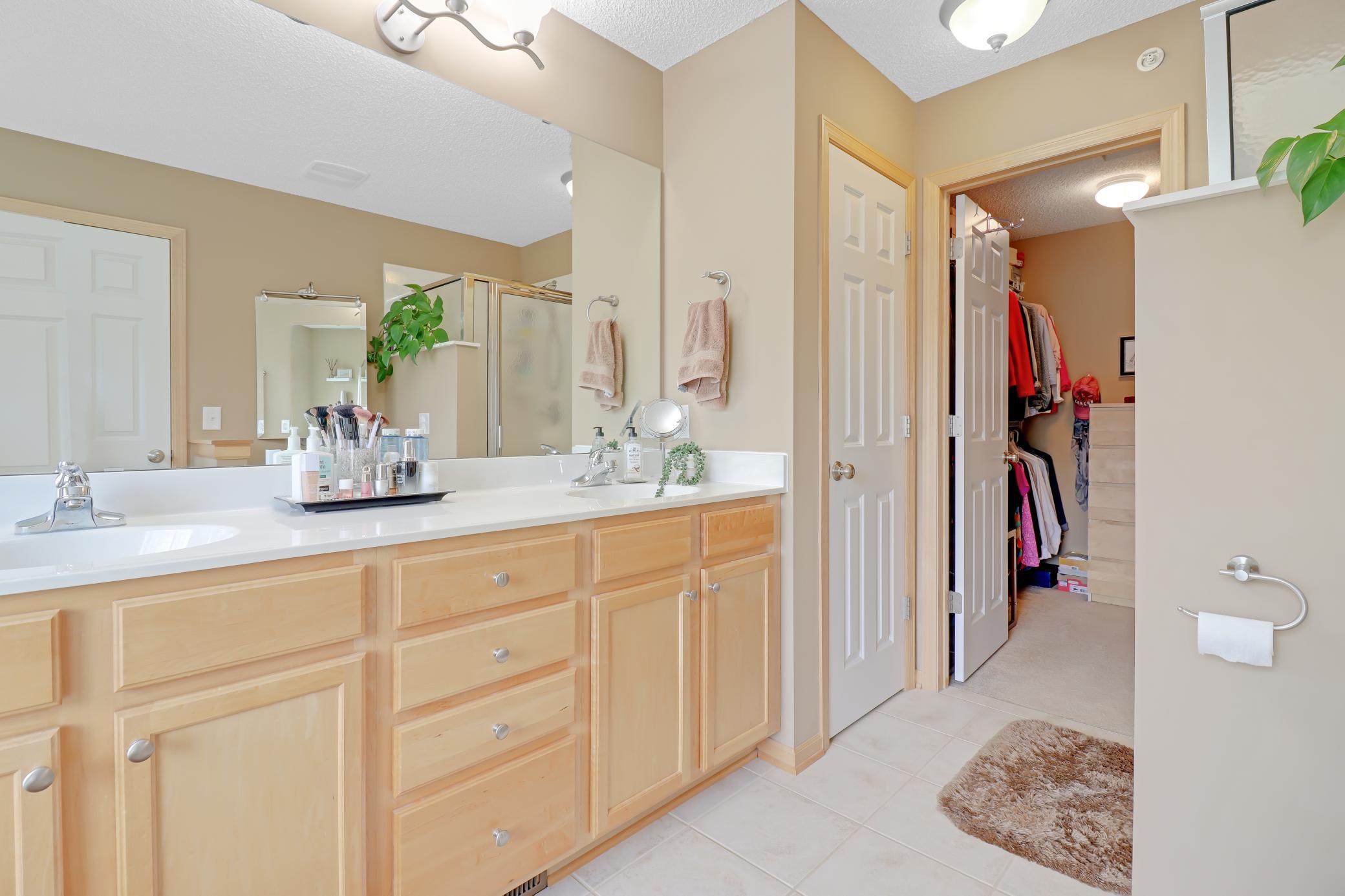 5246 Greenwood Drive, Saint Paul, Minnesota image 16