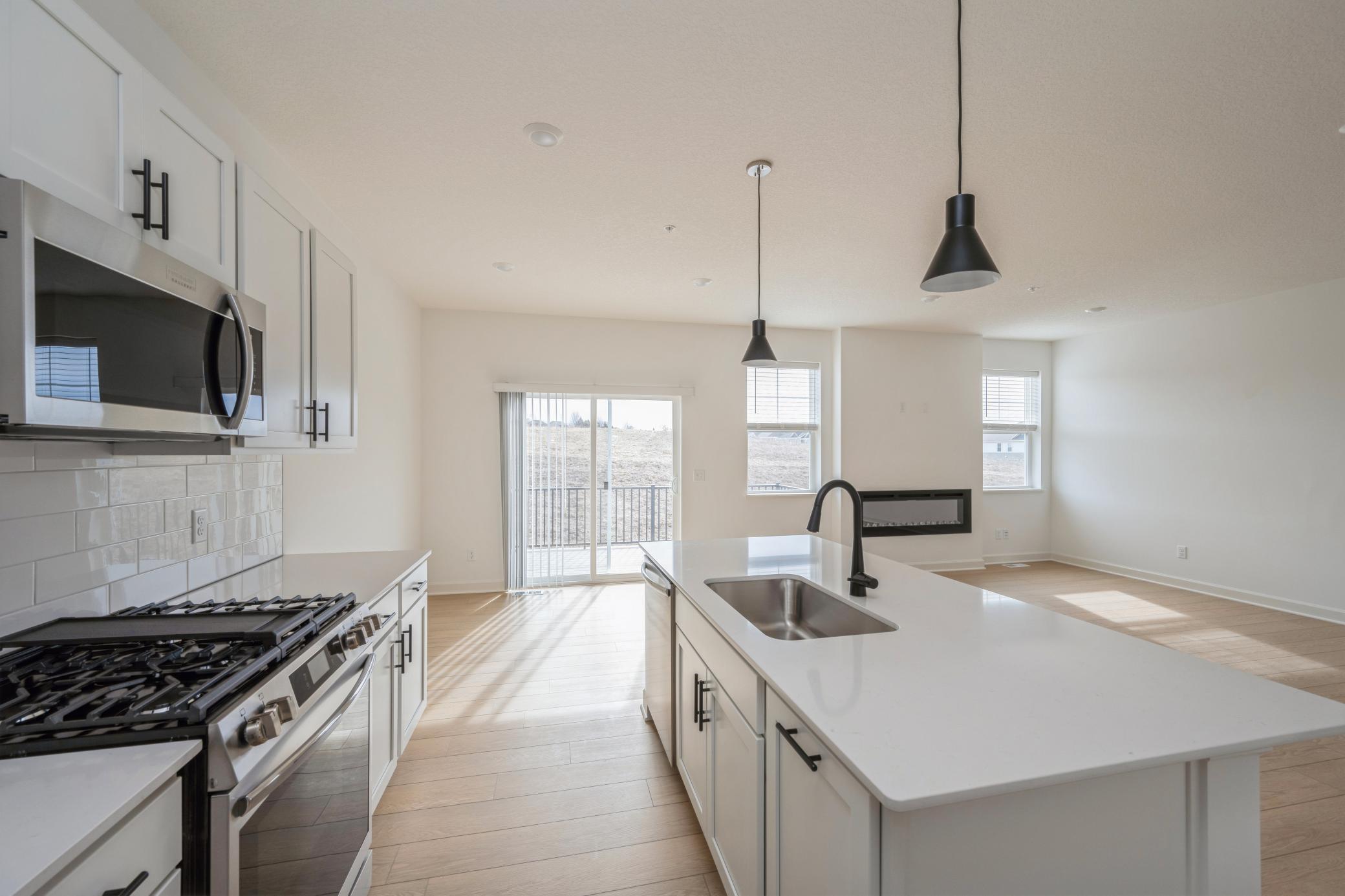 1712 Tyrone Drive, Shakopee, Minnesota image 3