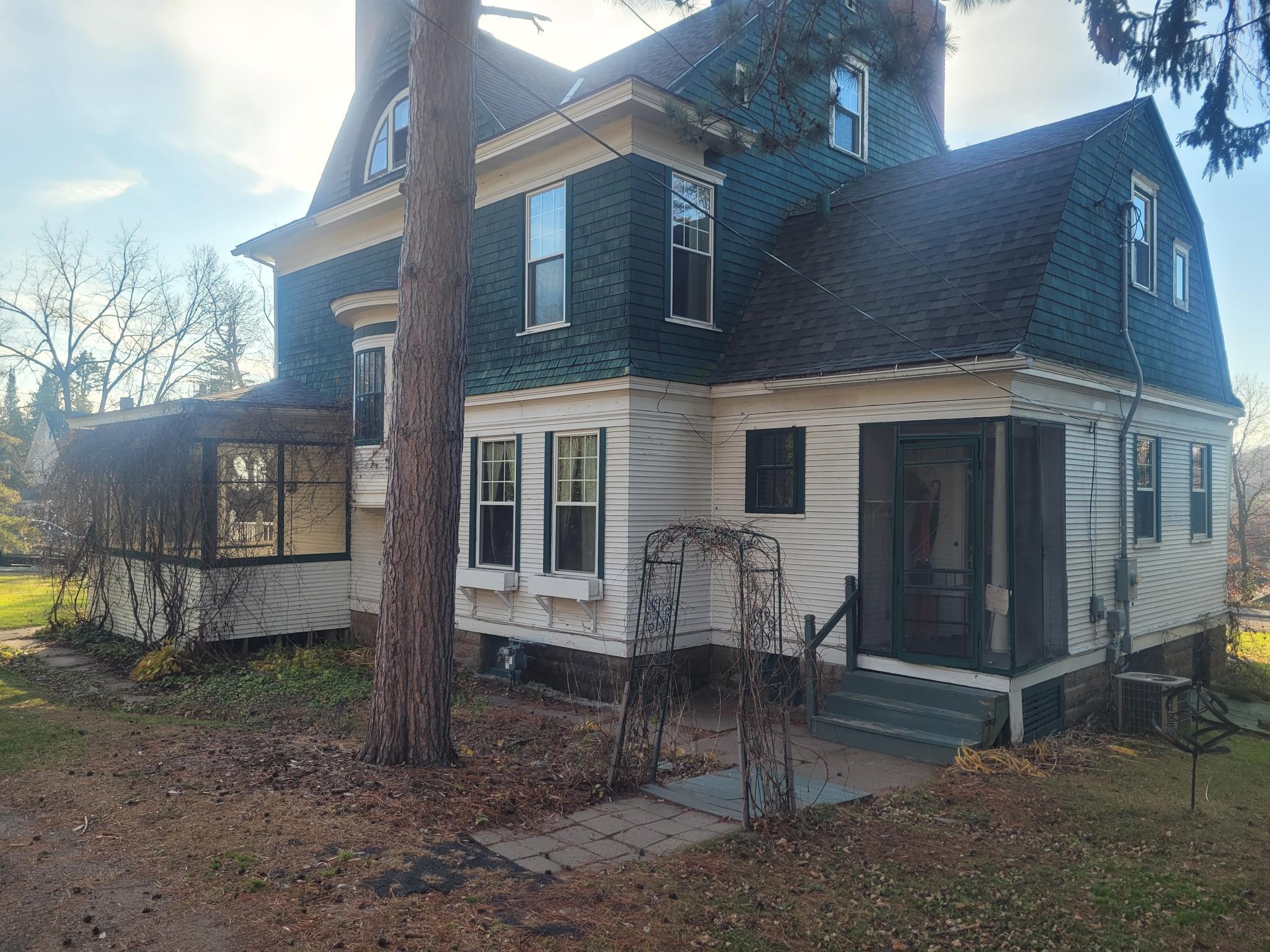 120 E Maryland Street, Saint Croix Falls, Wisconsin image 17