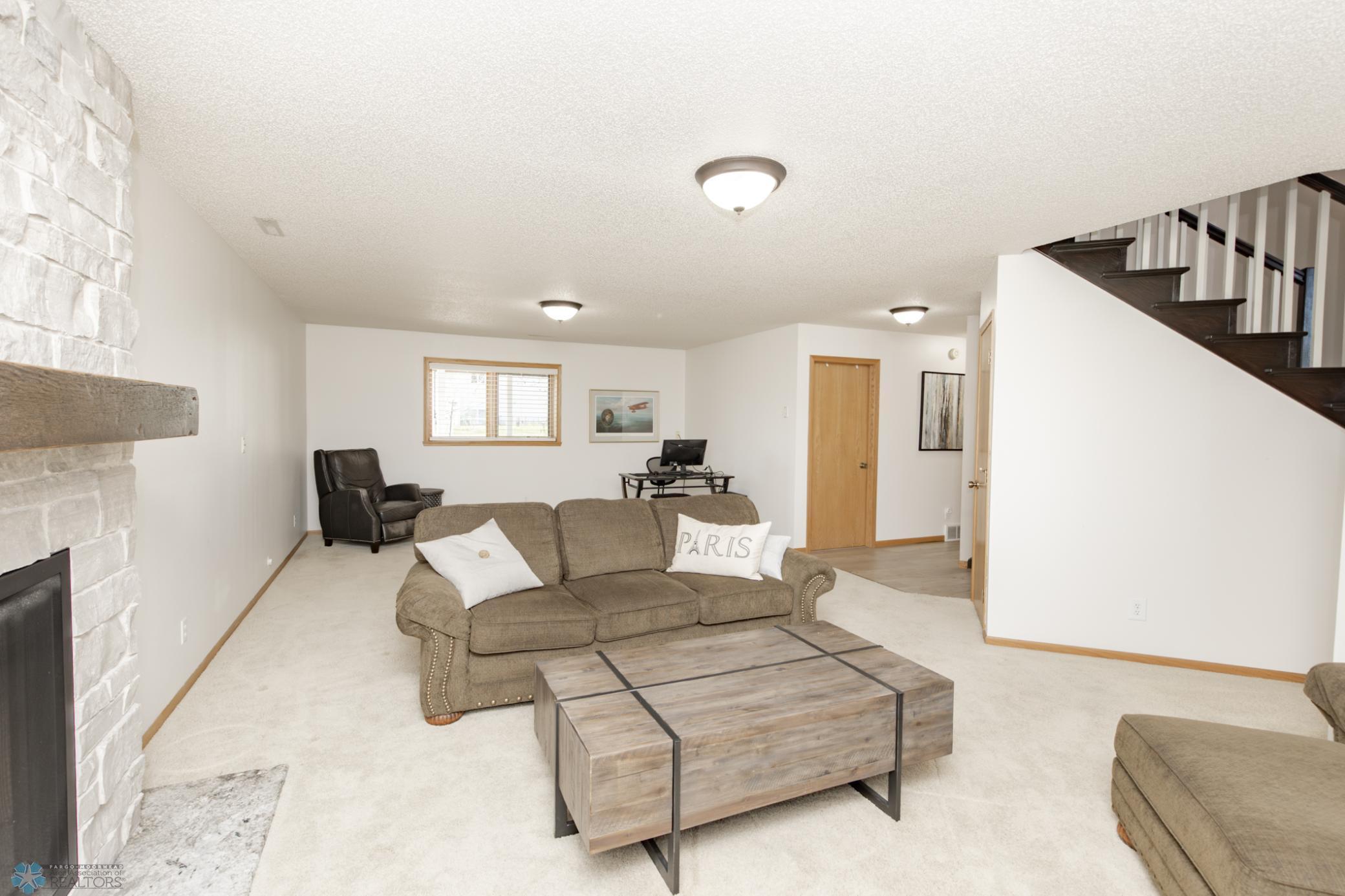 2715 33rd Street, Fargo, North Dakota image 34