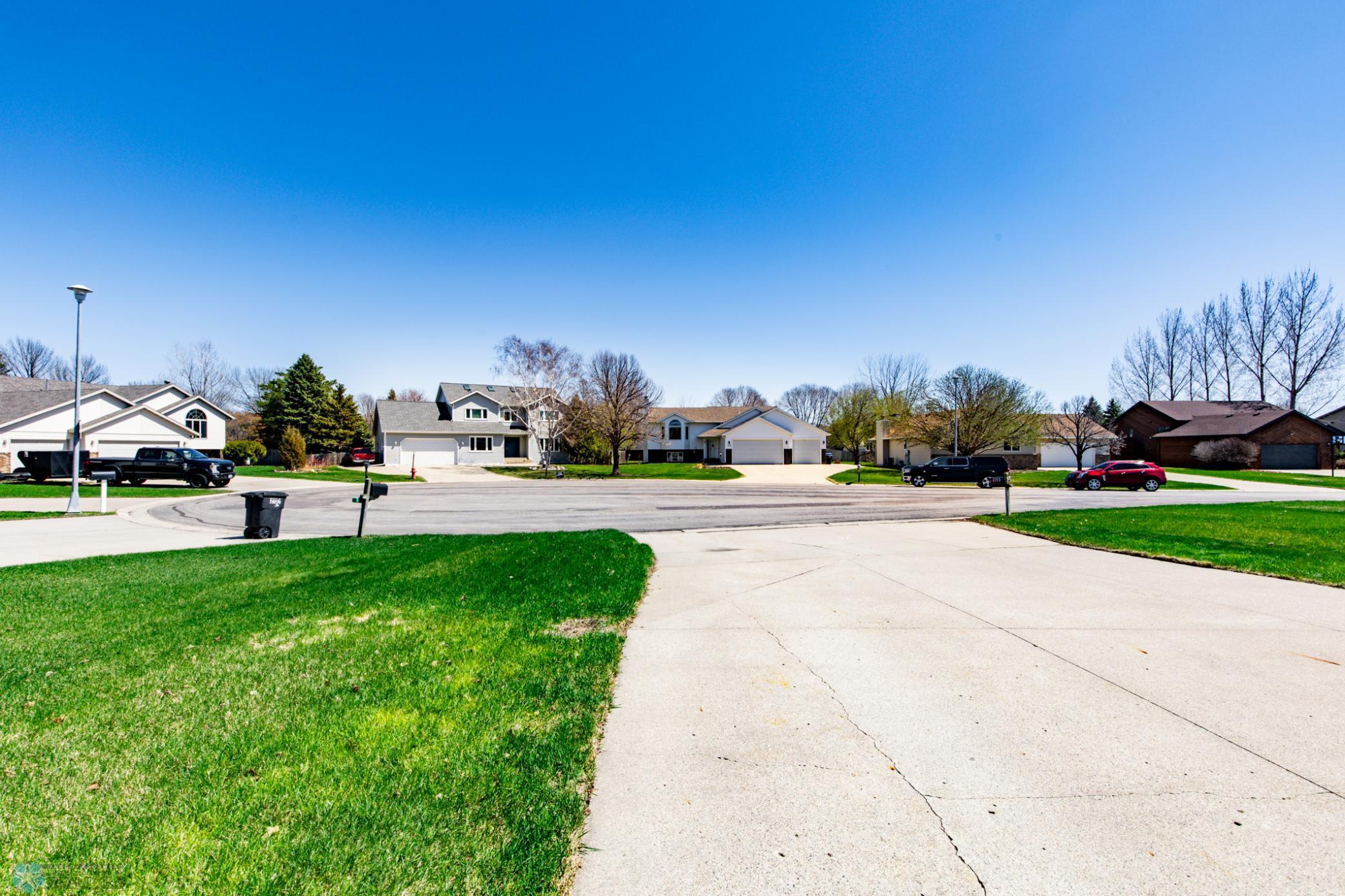 2715 33rd Street, Fargo, North Dakota image 4