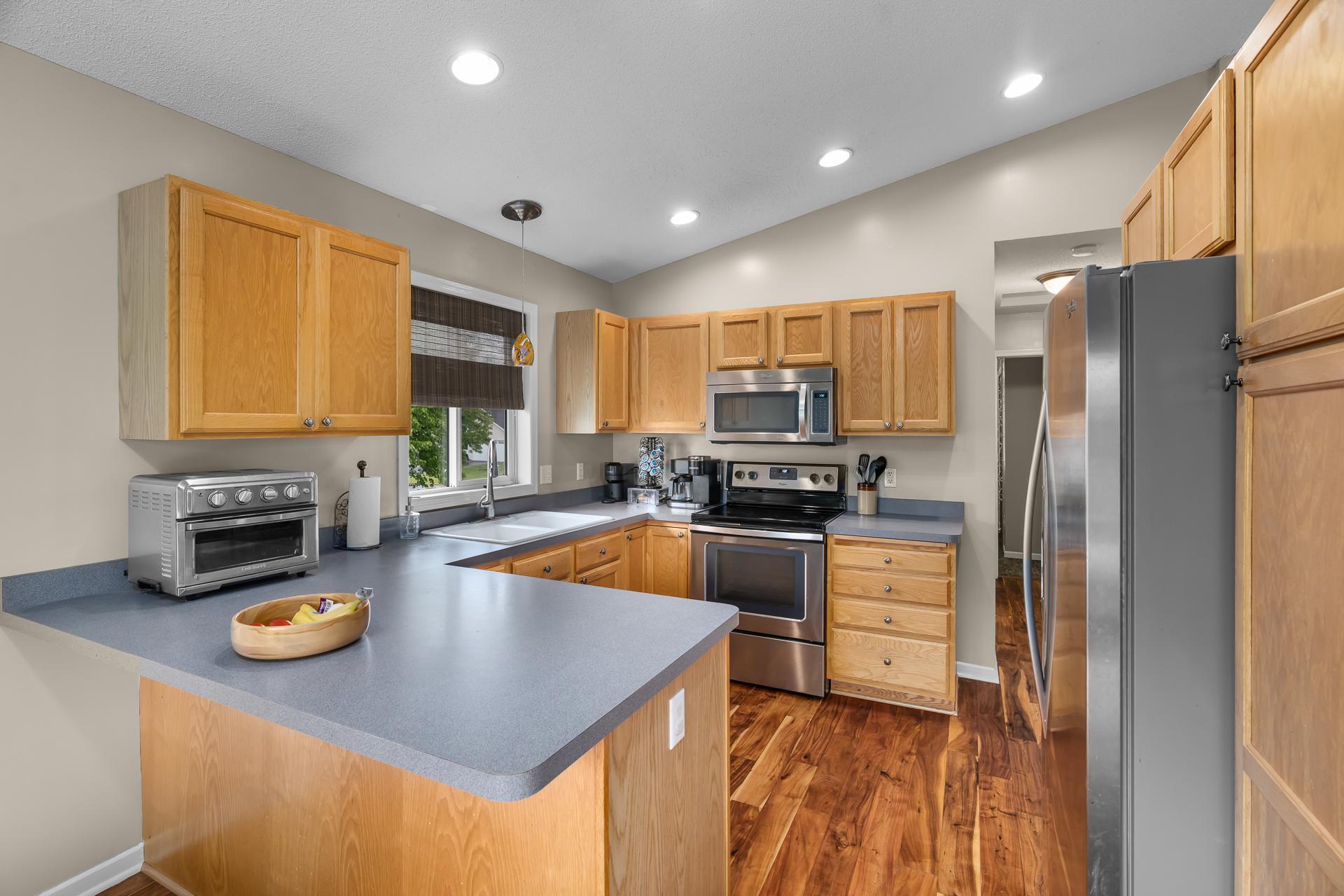 6936 173rd Street, Farmington, Minnesota image 2