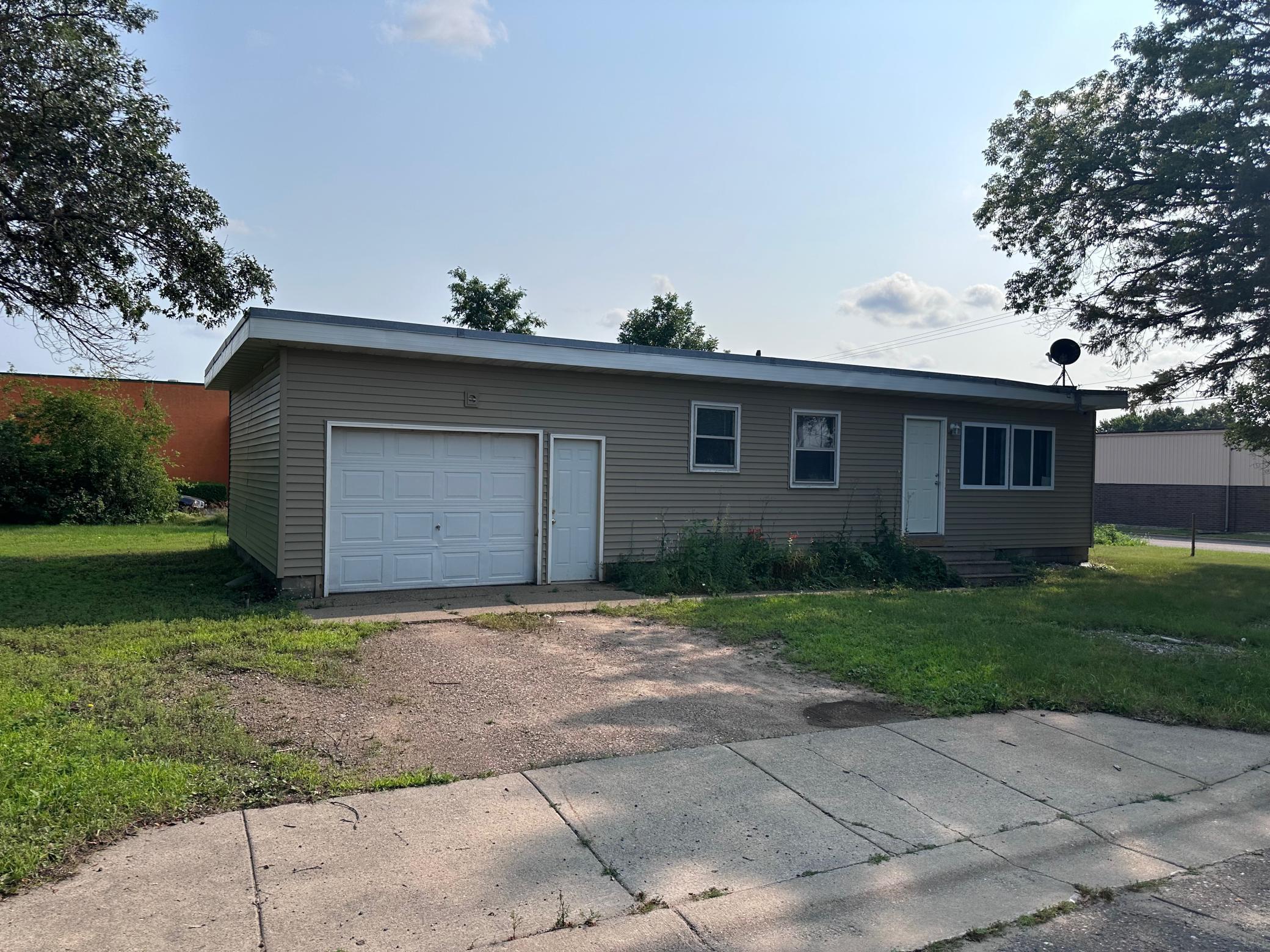 1200 3rd Avenue, Little Falls, Minnesota image 1