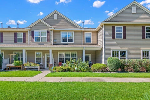 Townhouse For Sale - 4828 Bisset Lane<br/> Inver Grove Heights, MN 55076