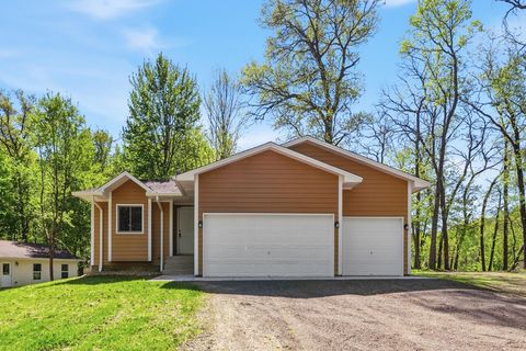 Homes For Sale - 24301 E Typo Drive<br/> Stacy, MN 55079