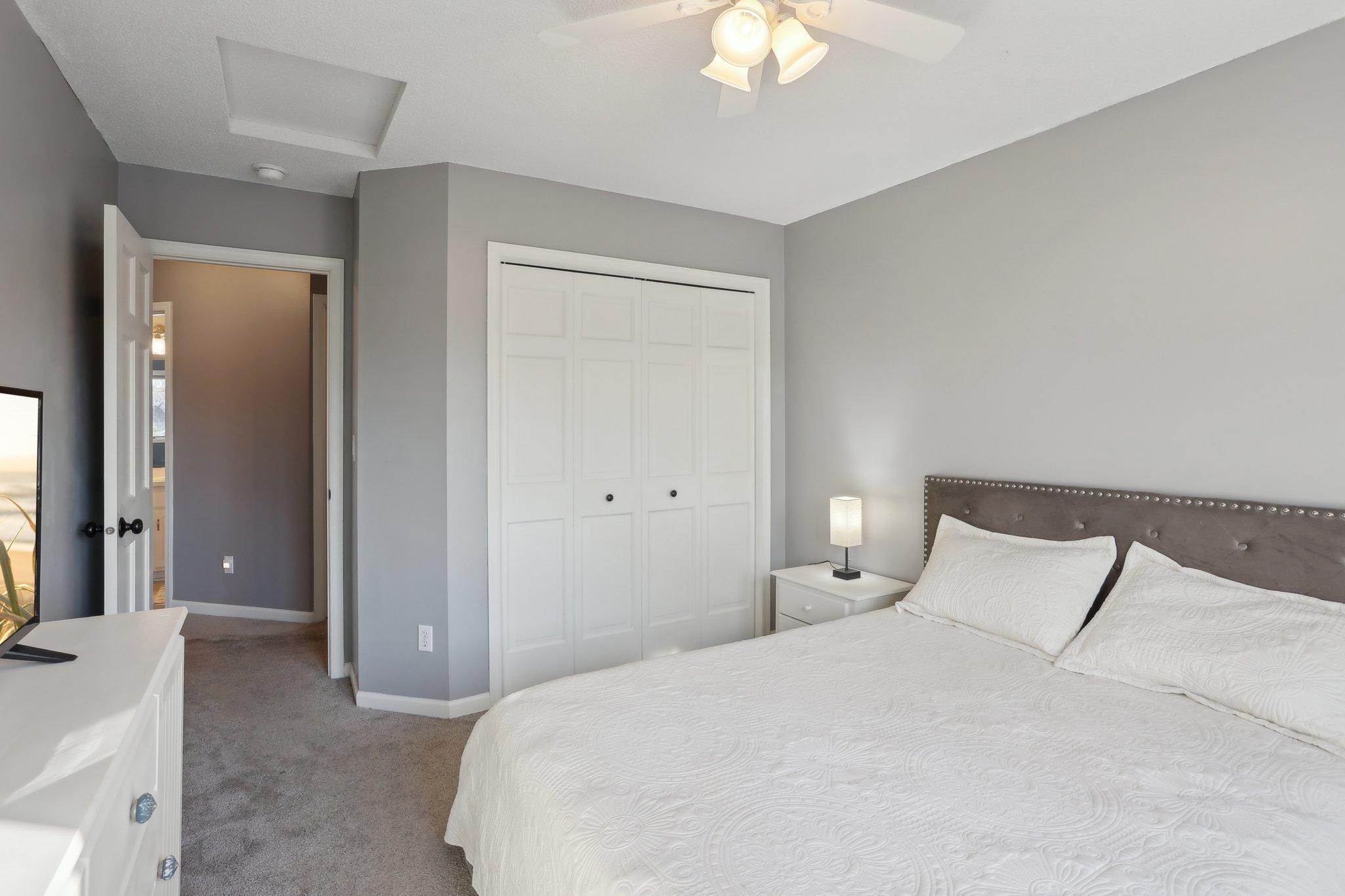 9646 Brookview Court, Woodbury, Minnesota image 24