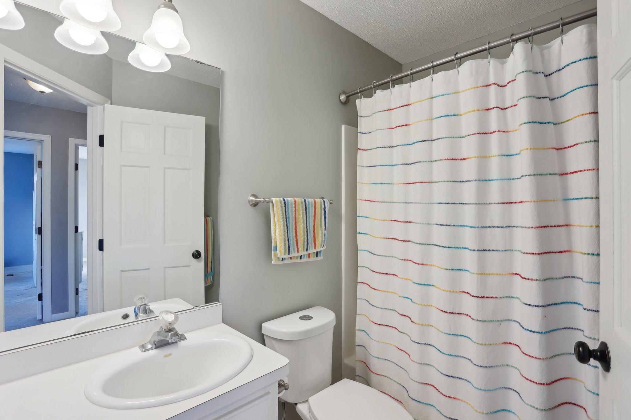 9646 Brookview Court, Woodbury, Minnesota image 25