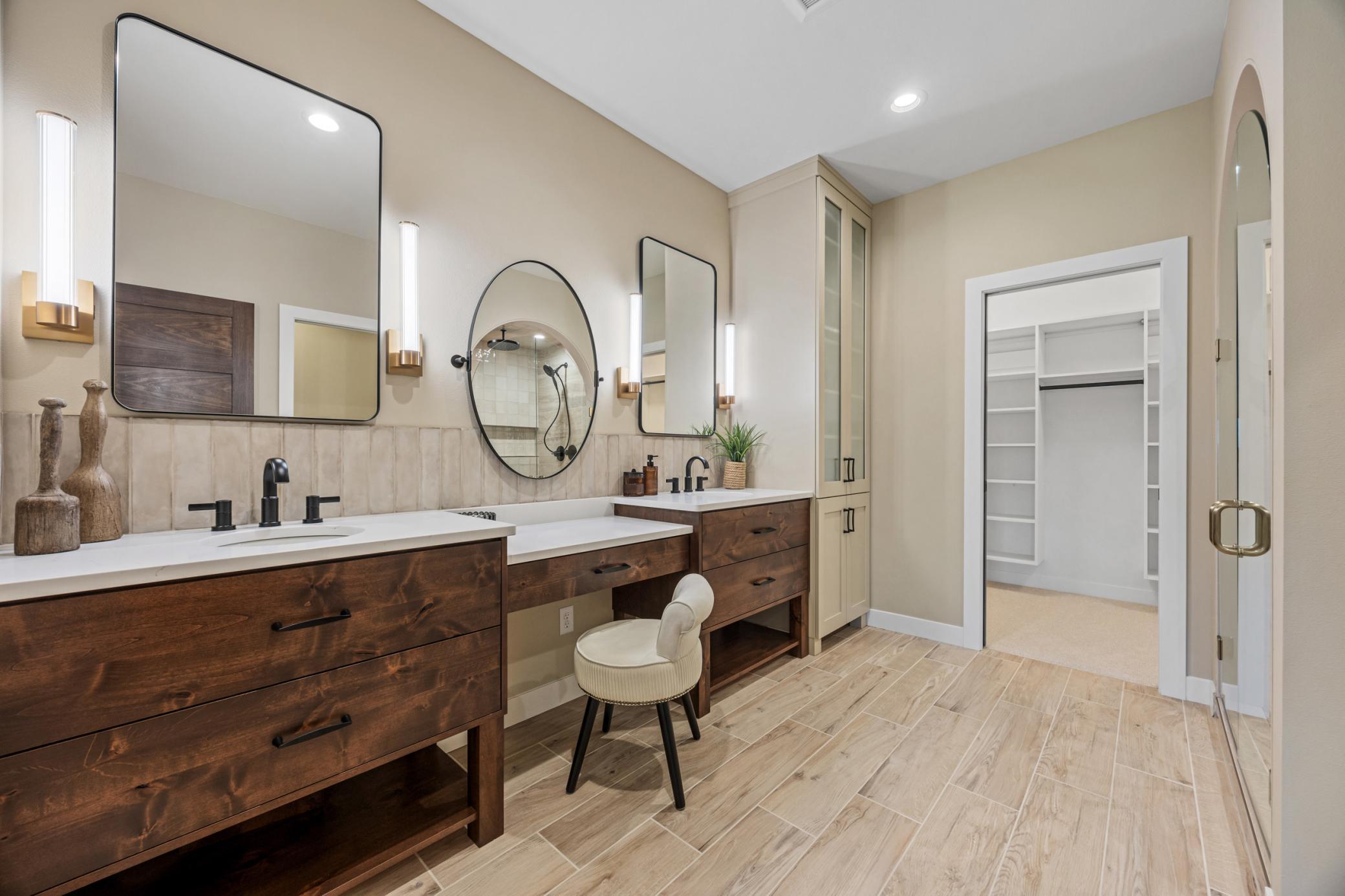 Horace, North Dakota 58047, United States, 5 Bedrooms Bedrooms, ,3 BathroomsBathrooms,Residential,Active,224407