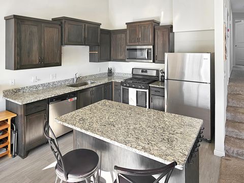 Townhouse For Sale - 25530 5th Street<br/> Zimmerman, MN 55398