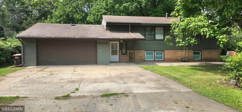 Multifamily For Sale - 1301 4th Street<br/> Saint Paul Park, MN 55071