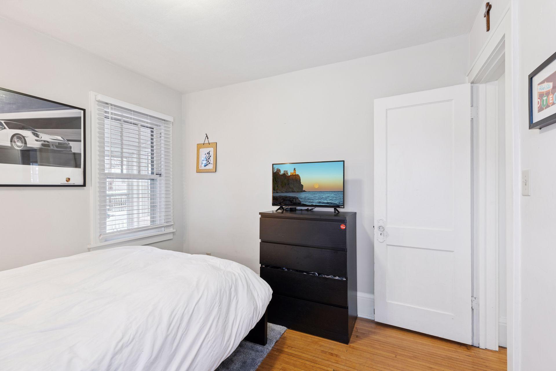 1696 W James Avenue, Saint Paul, Minnesota image 19