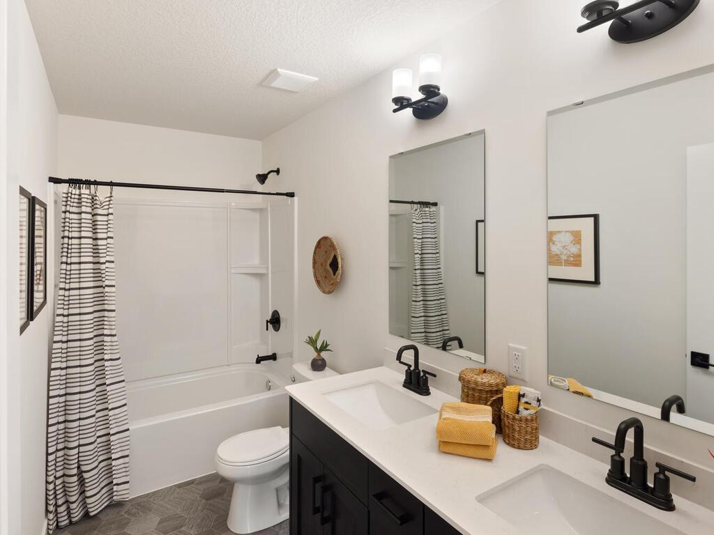 7696 Waverly Avenue, Shakopee, Minnesota image 42