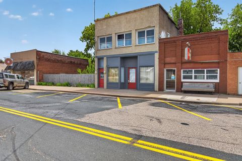 Condo For Sale - 206 W Main Street<br/> Roberts, WI 54023