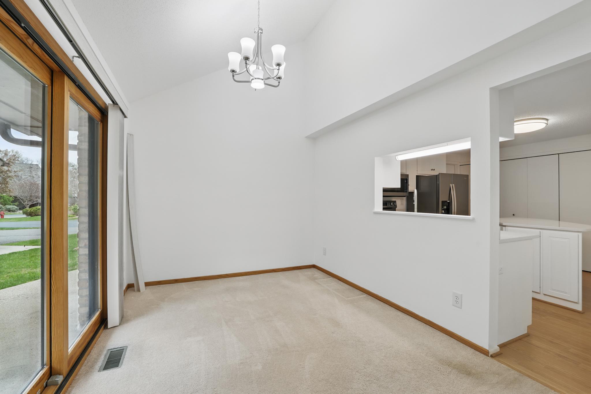 17919 Comstock Road, Minnetonka, Minnesota image 6