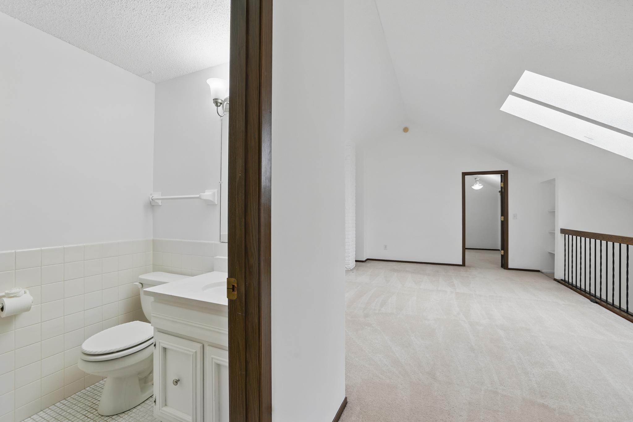 17919 Comstock Road, Minnetonka, Minnesota image 17
