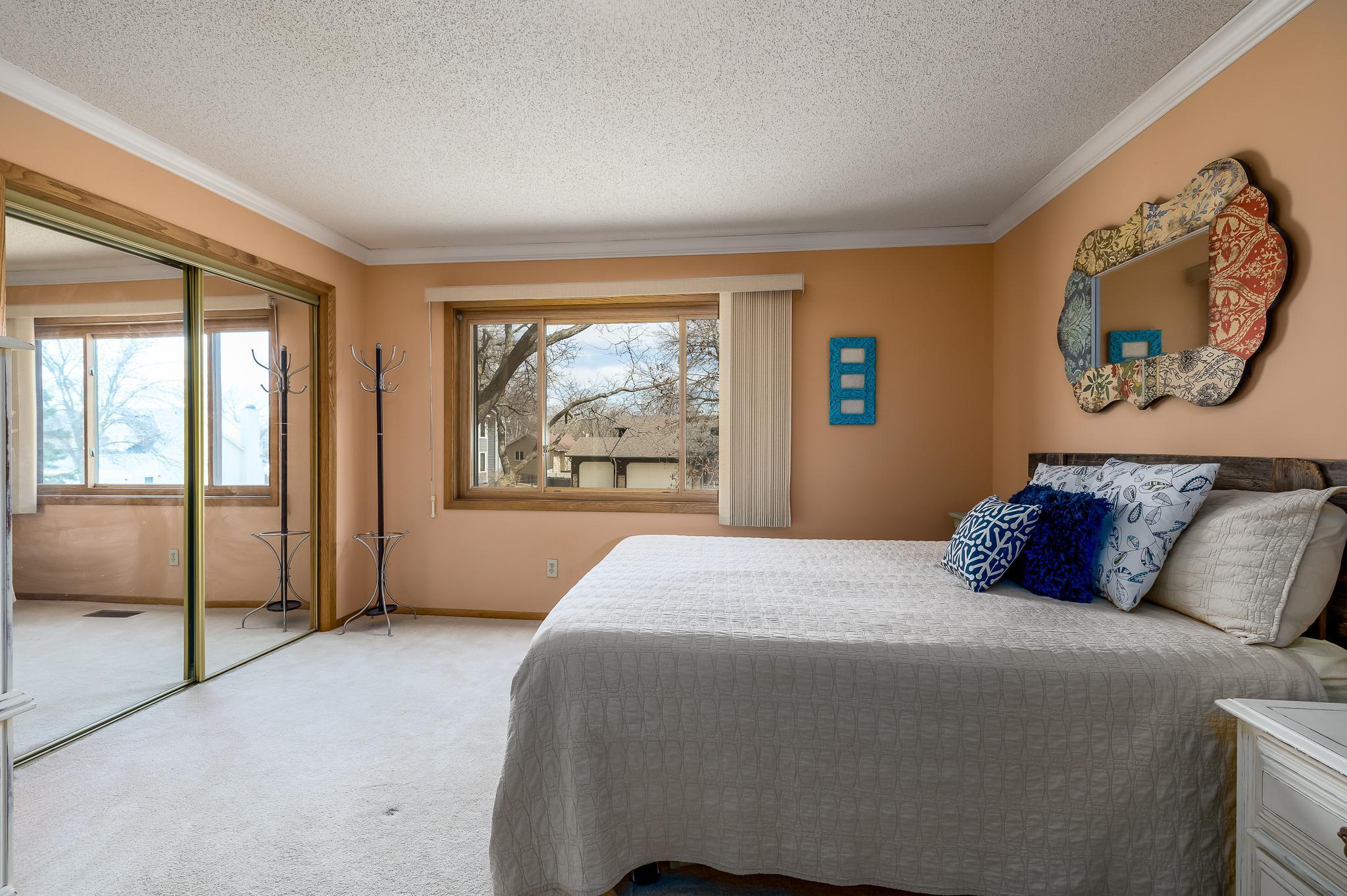 5015 Norwood Lane, Plymouth, Minnesota image 20