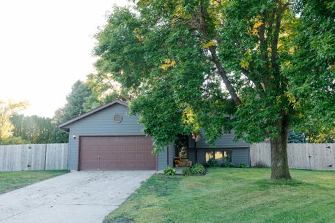 Homes For Sale - 3503 13th Street<br/> Moorhead, MN 56560