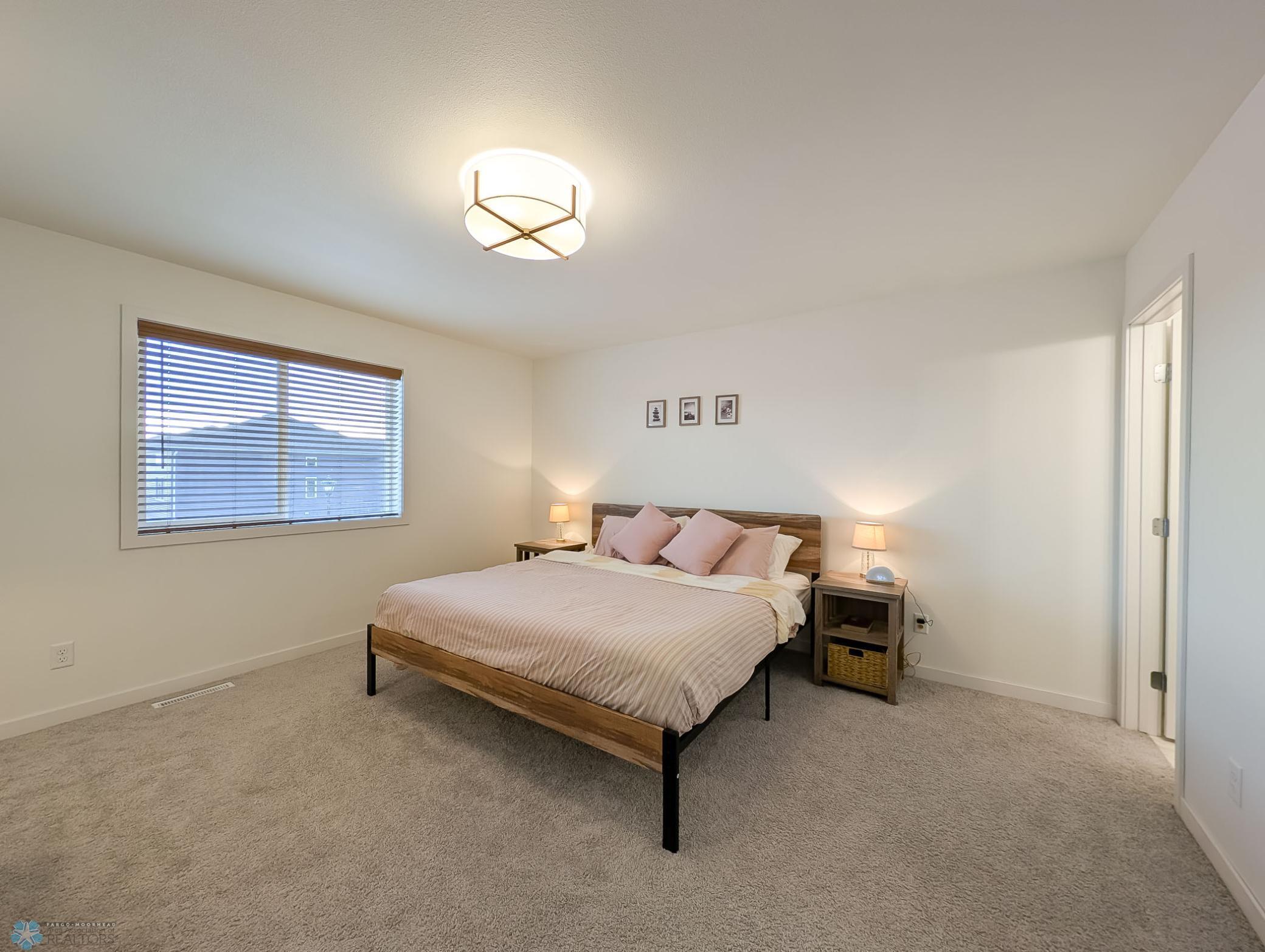 1192 Marlys Drive, West Fargo, North Dakota image 35