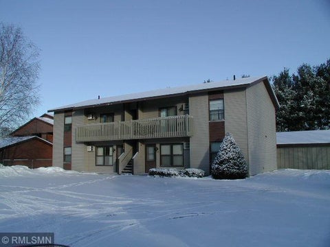 Apartment For Rent - 325 W 9th Street<br/> New Richmond, WI 54017