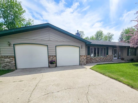 Homes For Sale - 116 Nora Street<br/> Thief River Falls, MN 56701