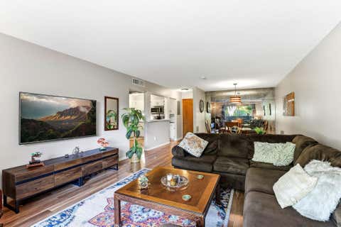 Condo For Sale - 705 E Burnsville Parkway<br/> Burnsville, MN 55337
