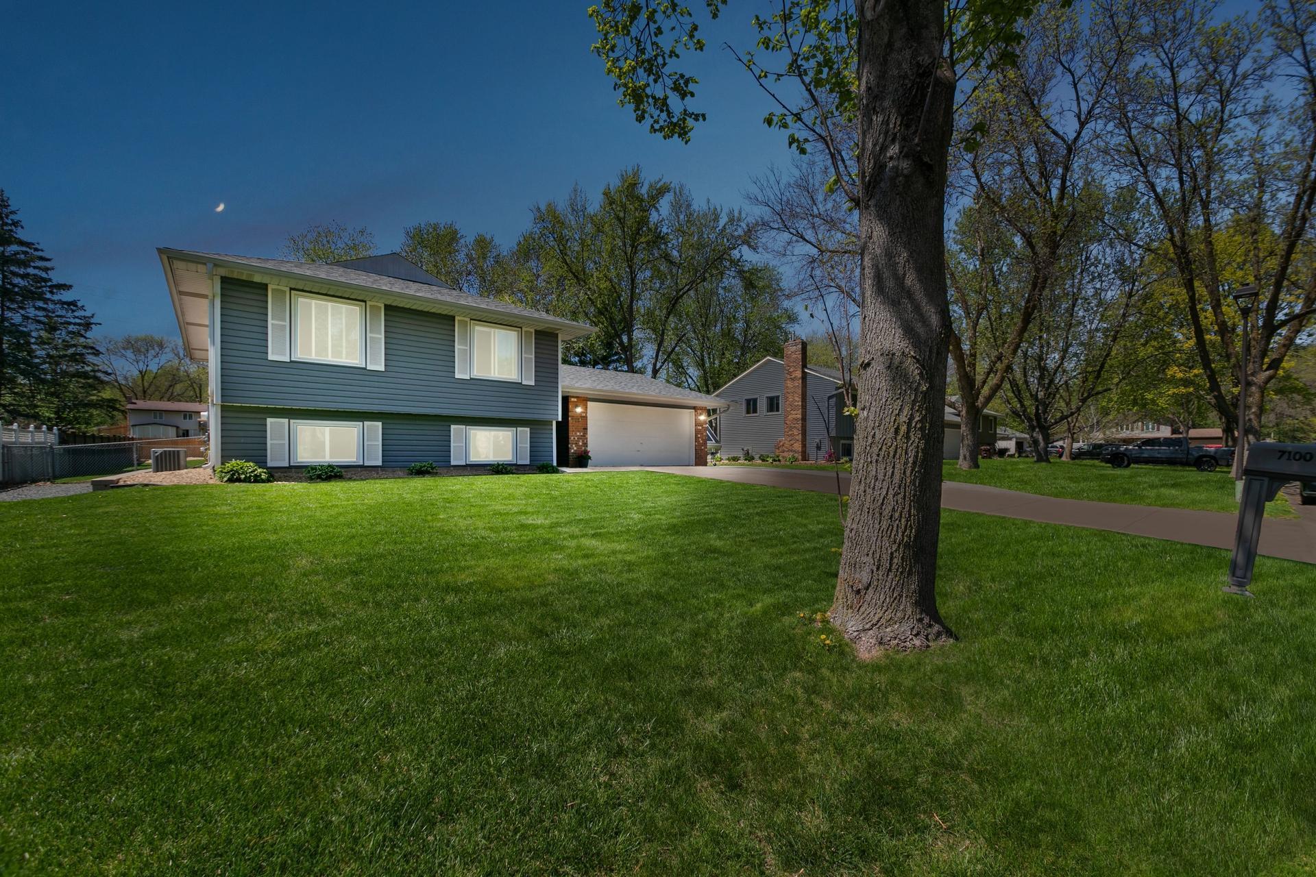 7100 Irish Avenue Court, Cottage Grove, Minnesota image 1
