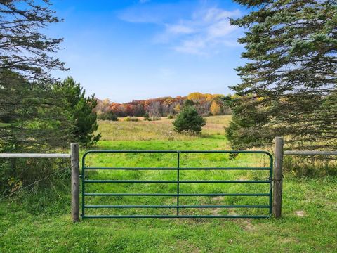 Vacant Land For Sale - XXXXX Oakhill Road<br/> Scandia, MN 55073