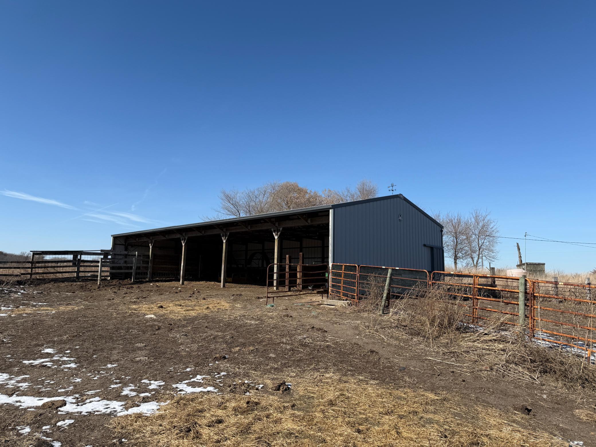 Pasture Land Section 13 / 24 Delhi Twp, Redwood Falls, Minnesota image 2