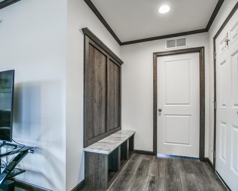 10319 Wintergreen Street, Coon Rapids, Minnesota image 3