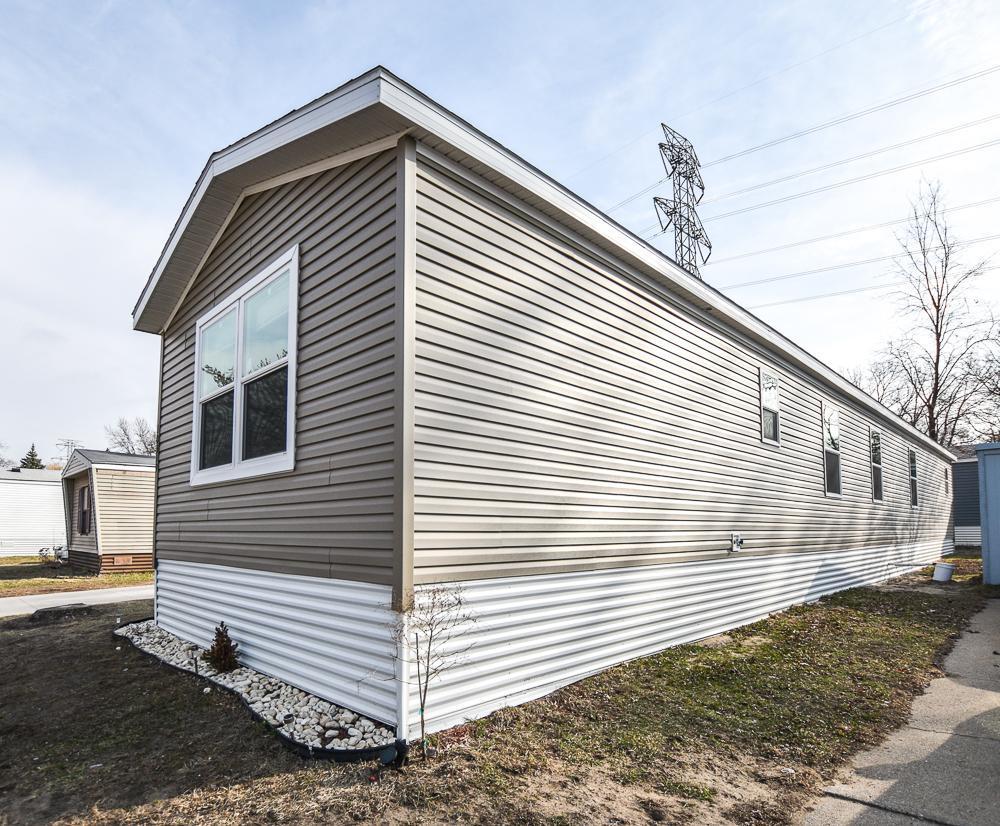 10319 Wintergreen Street, Coon Rapids, Minnesota image 22