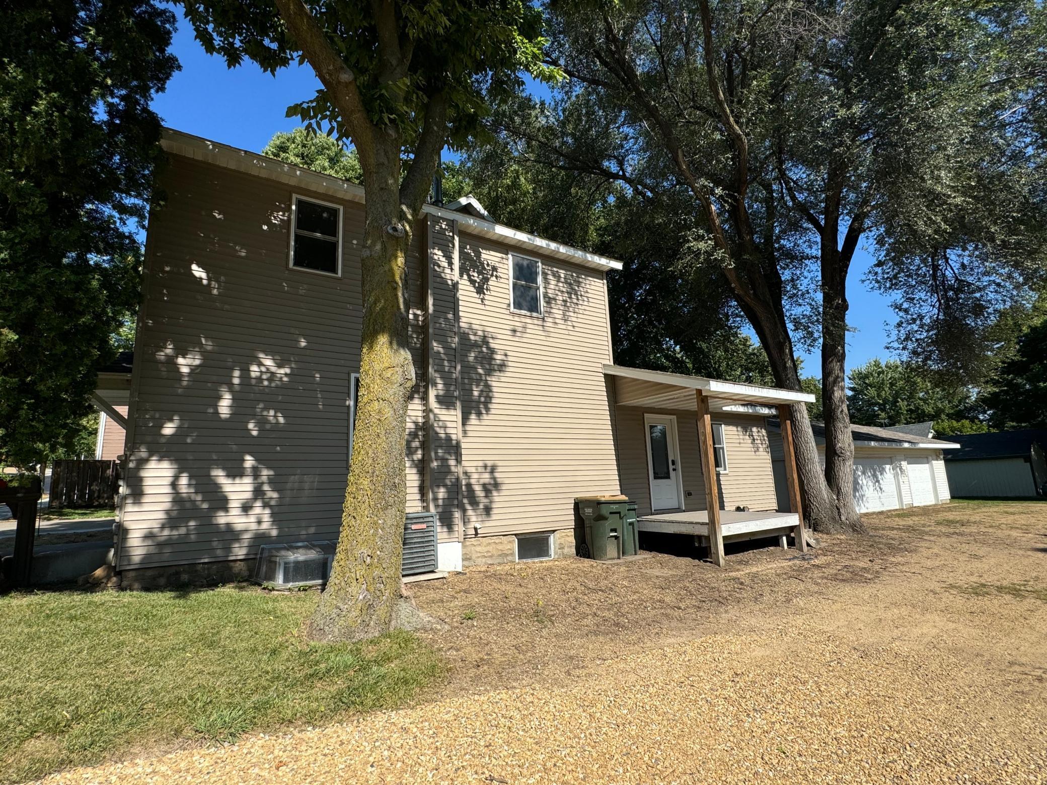 417 W Pine Street, Saint Peter, Minnesota image 5