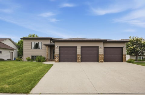 Homes For Sale - 4278 54th Street<br/> Cass County, Fargo, ND 58104