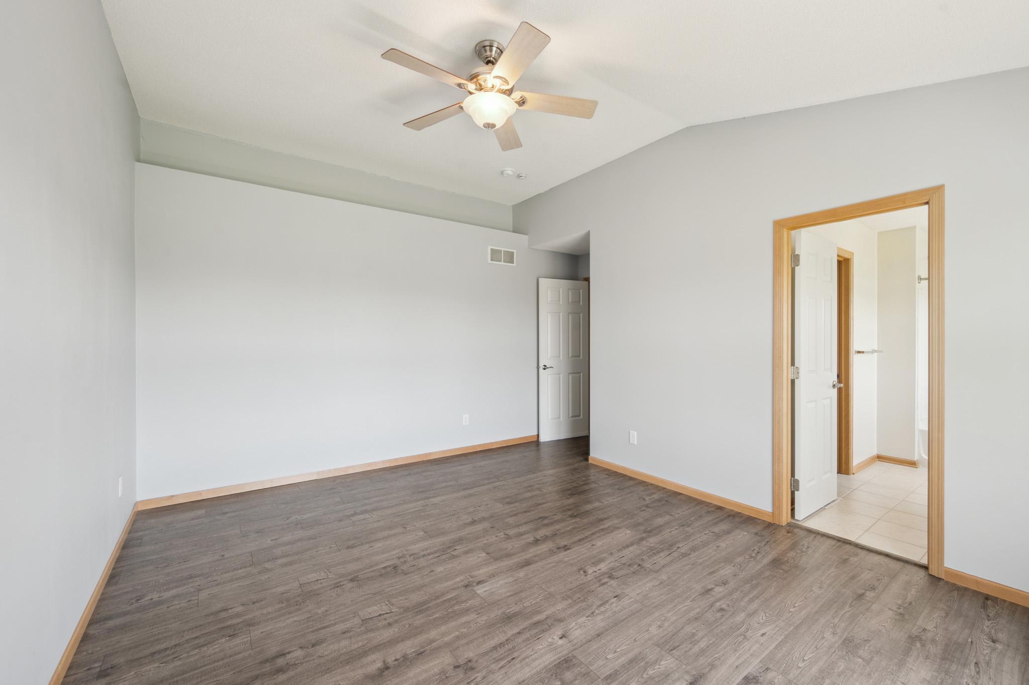 6789 Troy Lane, Maple Grove, Minnesota image 18