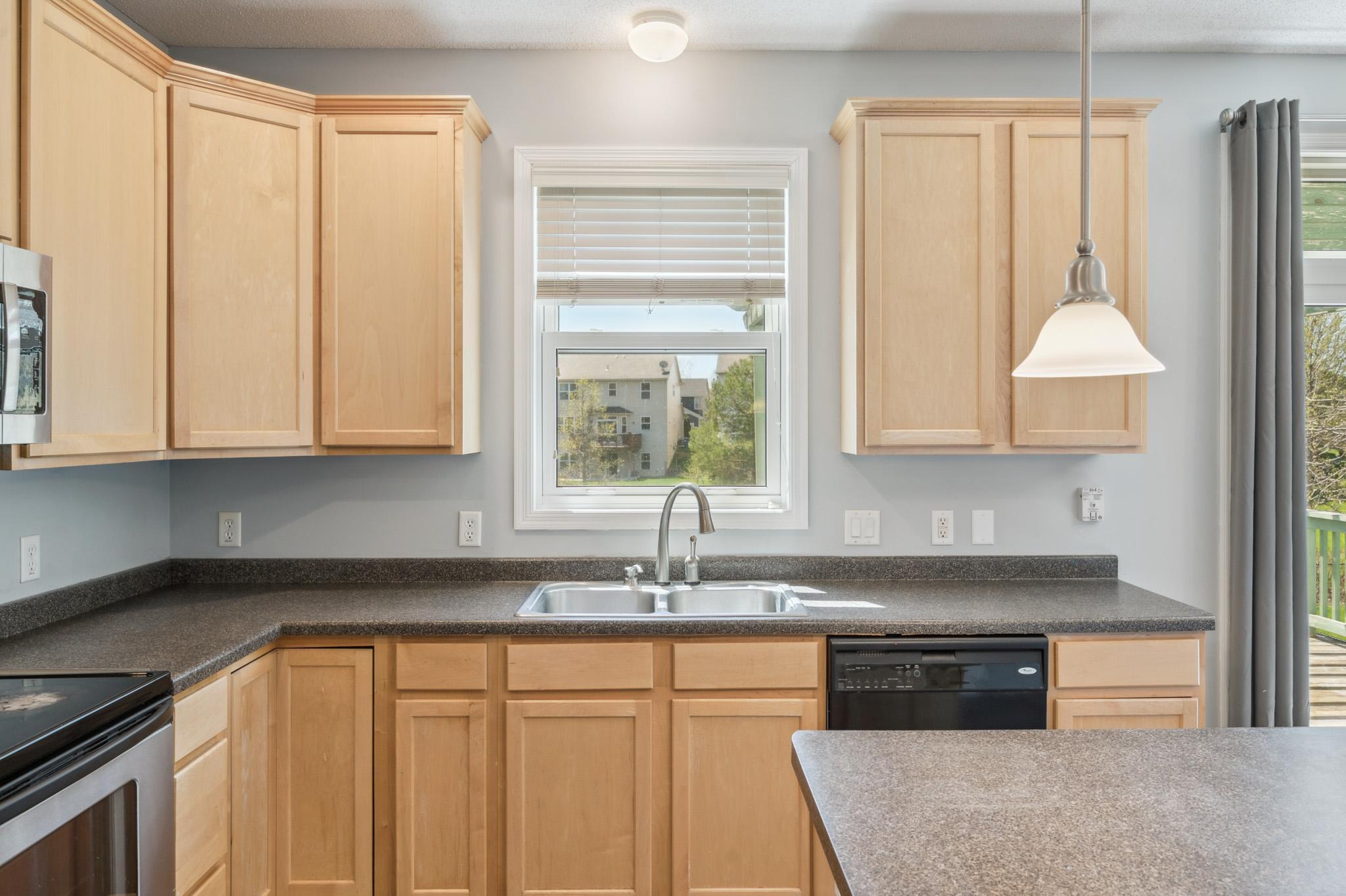 6789 Troy Lane, Maple Grove, Minnesota image 12