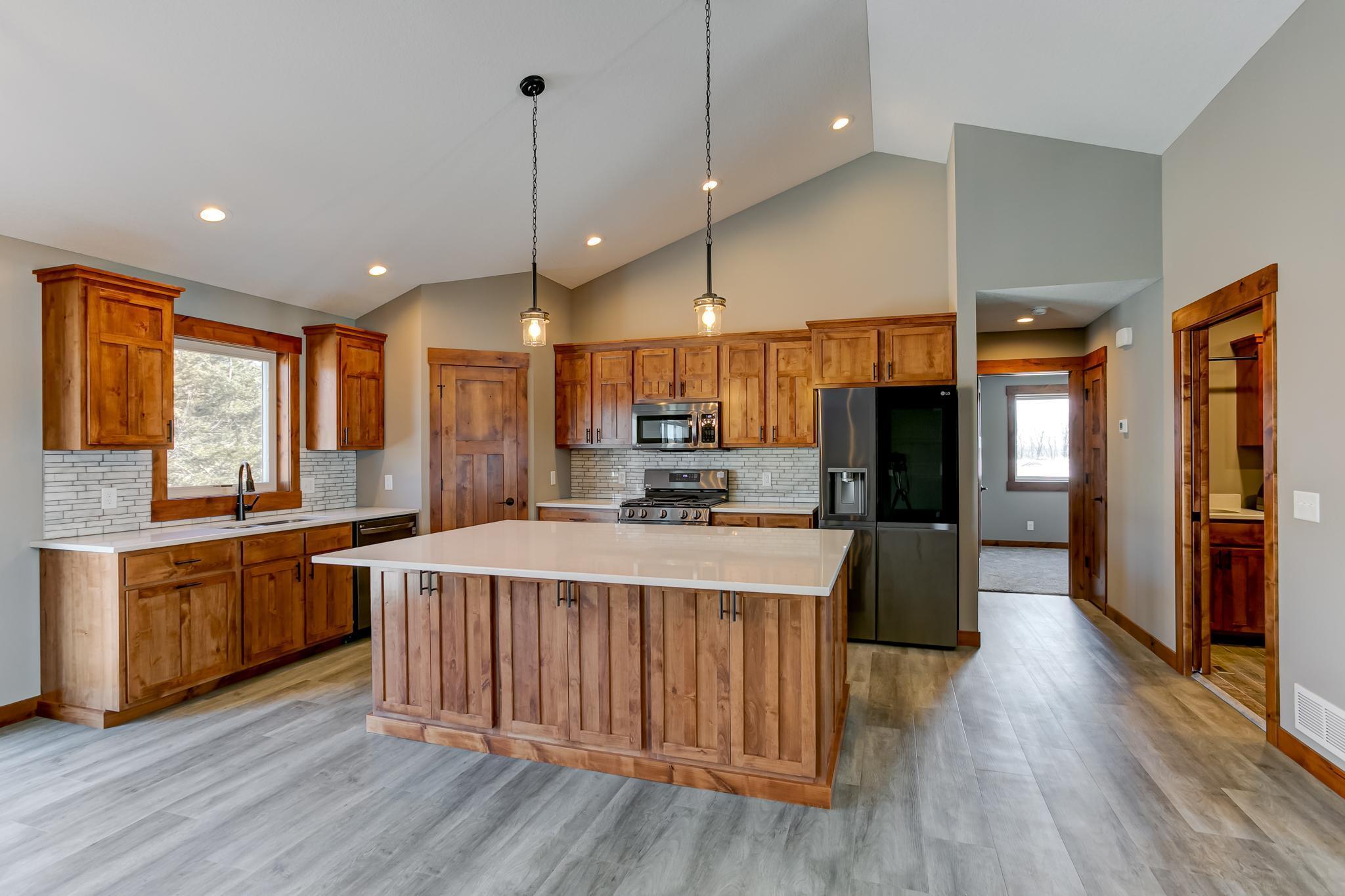 1637 72nd Avenue, Hammond, Wisconsin image 2
