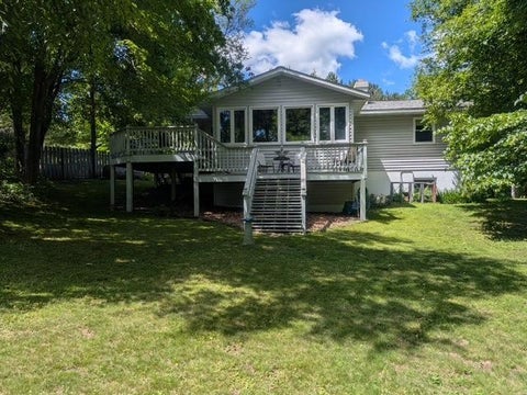 Homes For Sale - 916 90th Street<br/> Polk County, Amery, WI 54001