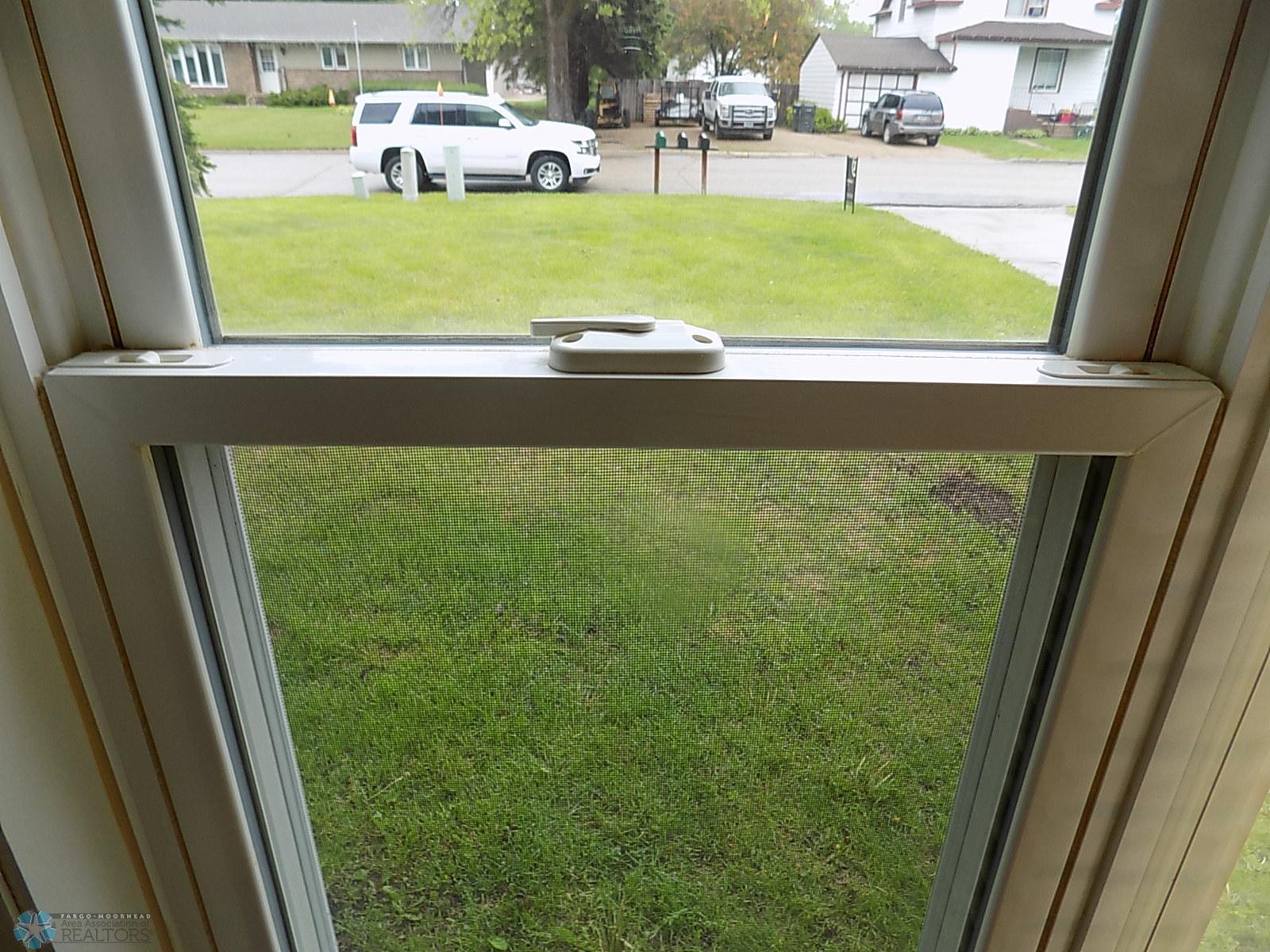 414 4th Avenue, Hankinson, North Dakota image 10