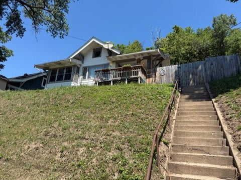 Homes For Sale - 1115 Bush Street<br/> Goodhue County, Red Wing, MN 55066
