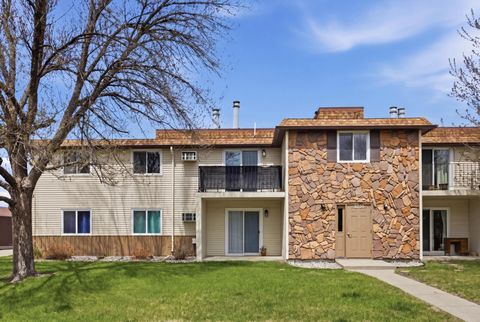 Condo For Sale - 3255 16th Avenue<br/> Fargo, ND 58103