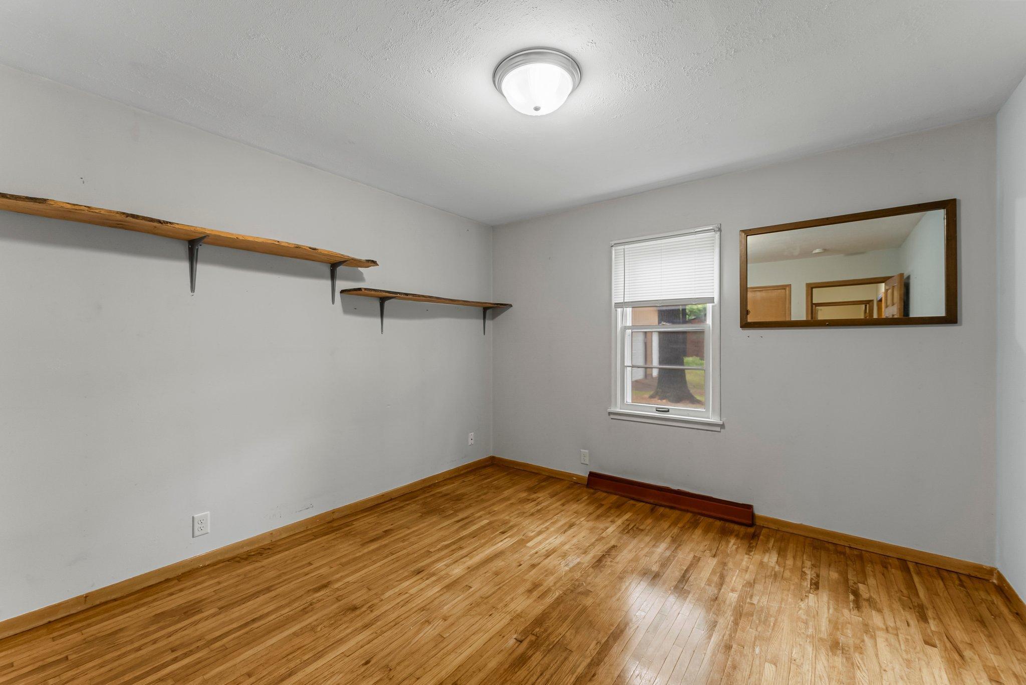 423 Cypress Avenue, Braham, Minnesota image 23
