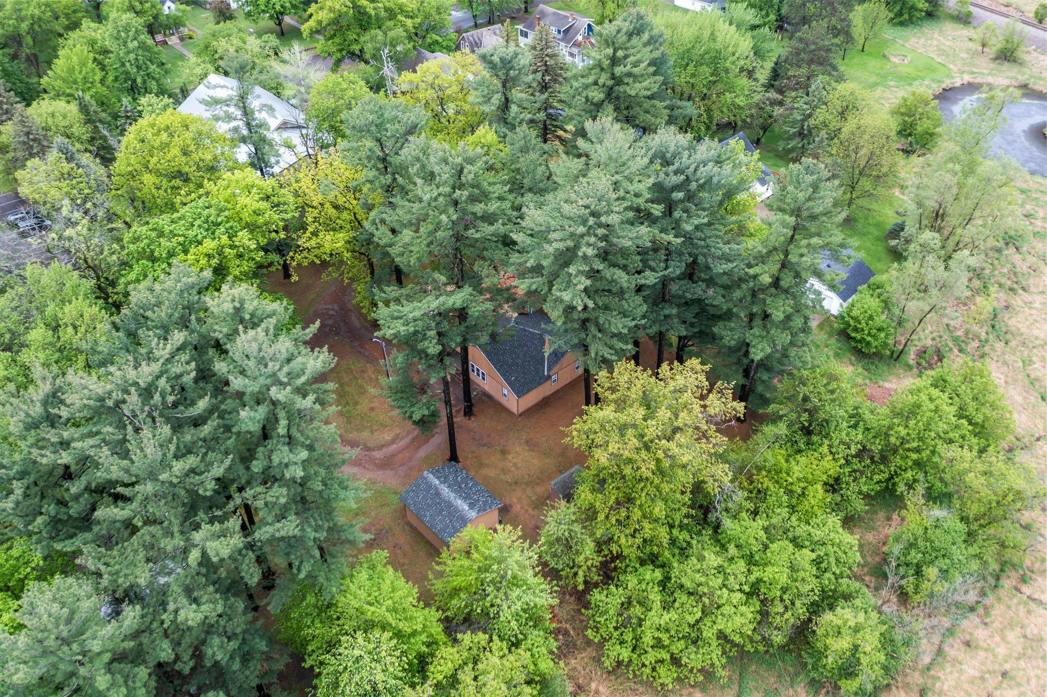 423 Cypress Avenue, Braham, Minnesota image 25
