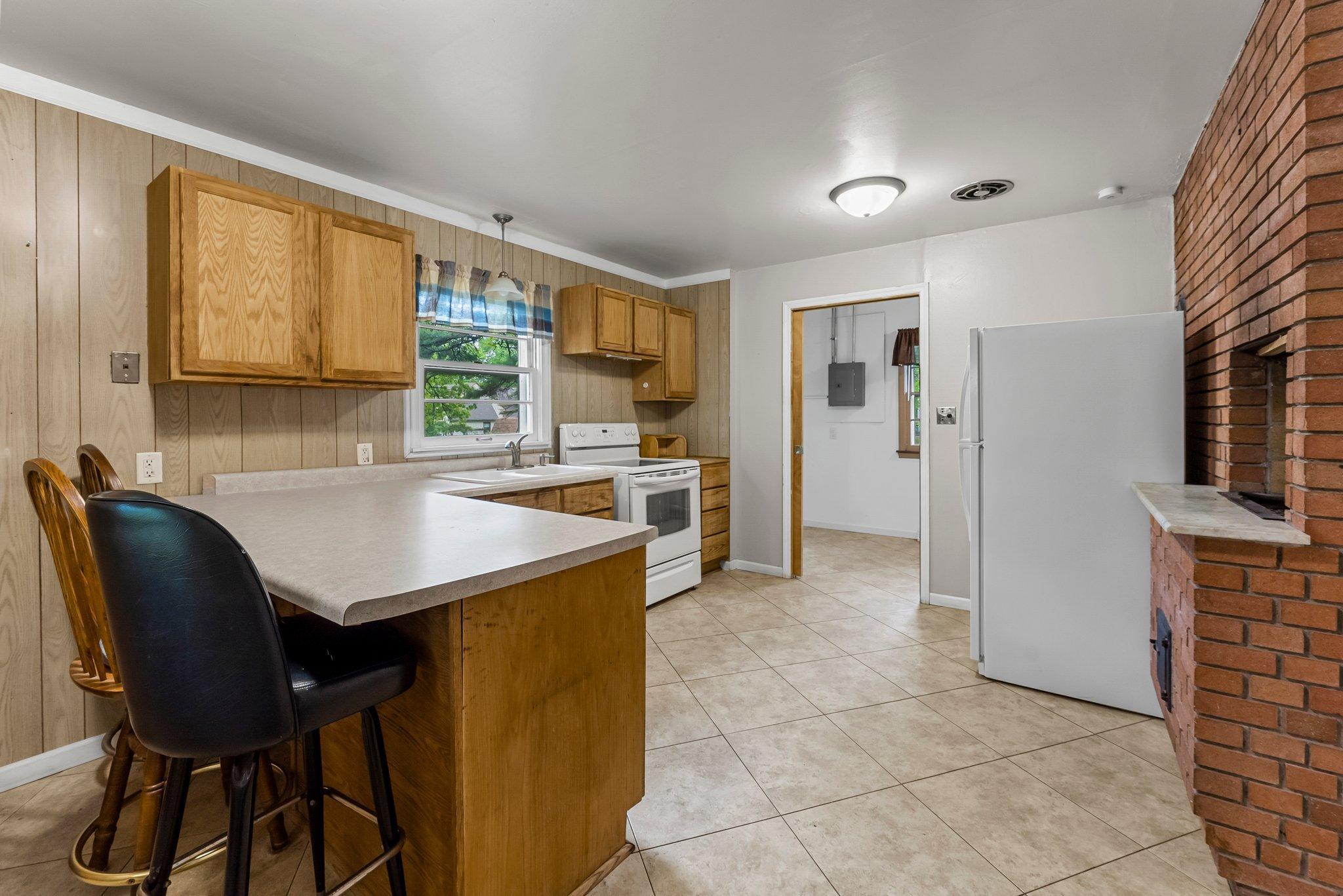 423 Cypress Avenue, Braham, Minnesota image 5
