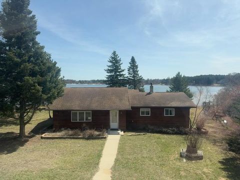 Homes For Sale - 520 Main Street<br/> Wadena County, Menahga, MN 56464